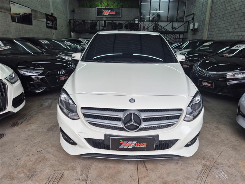 foto do veículo Mercedes-Benz B 200 1.6 Turbo 16V