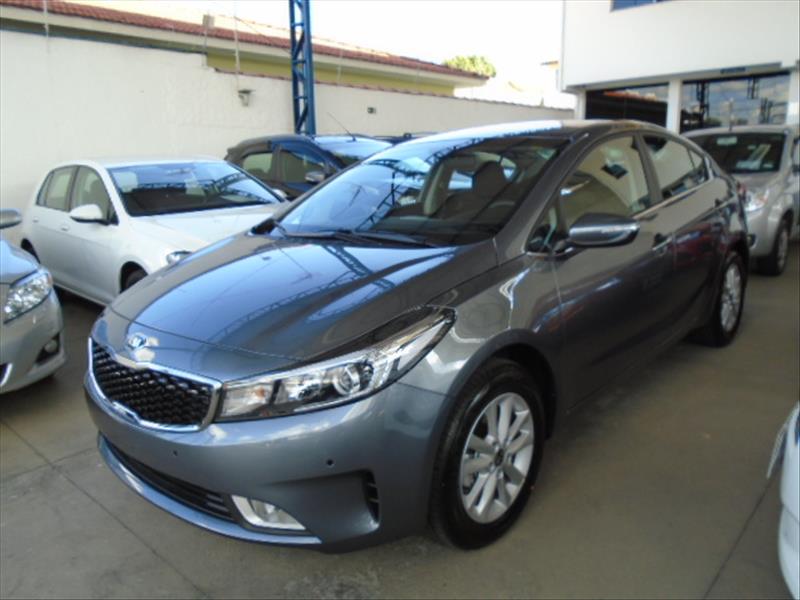 KIA CERATO 1.6 SX 16V