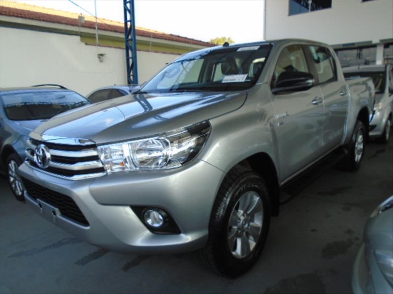 TOYOTA HILUX 2.7 SR 4X2 CD 16V