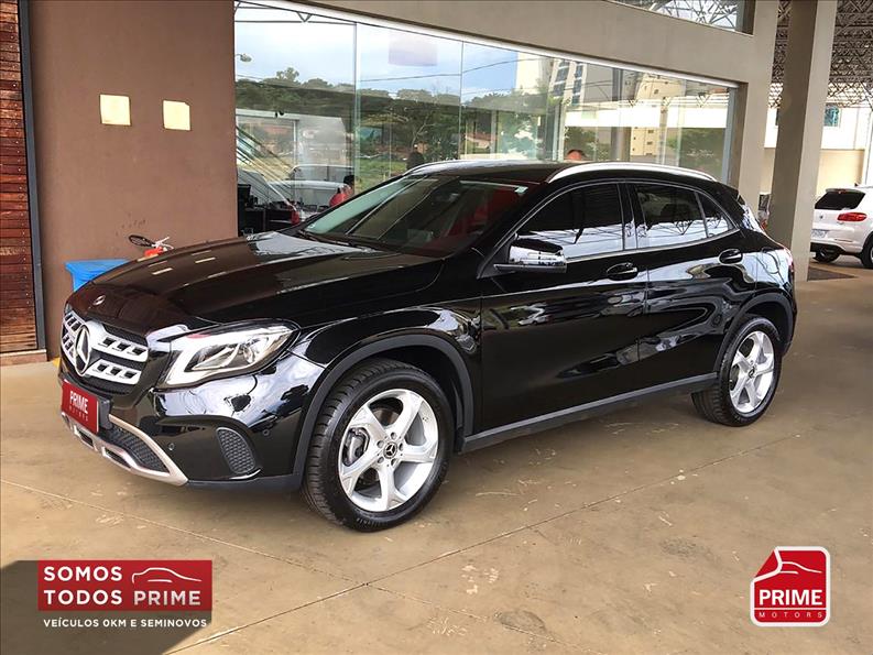 MERCEDES-BENZ GLA 200 1.6 CGI Advance 7g-dct