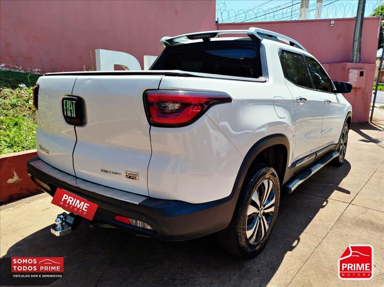 FIAT  TORO   1.3 Turbo 270 Volcano 