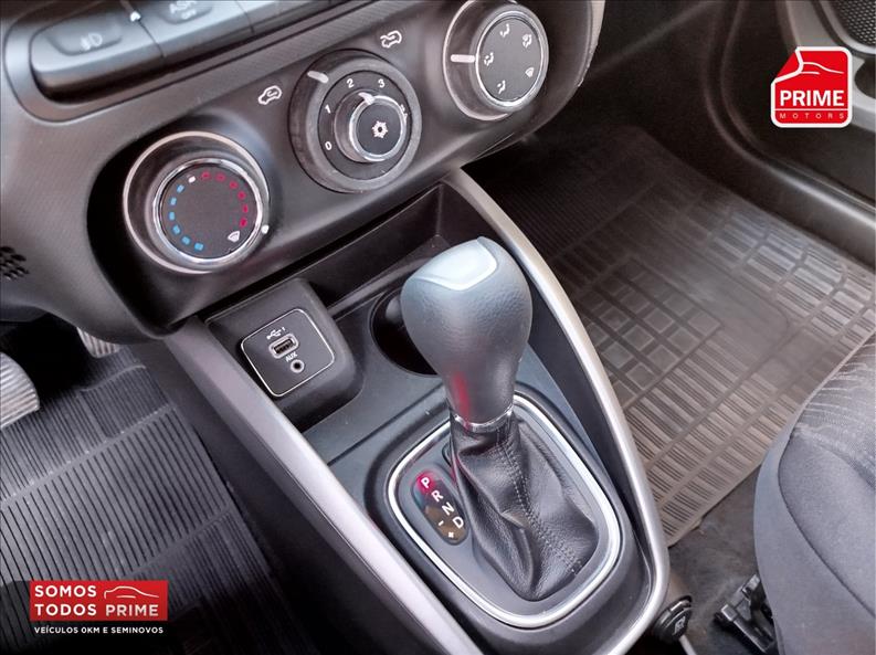 FIAT  ARGO   1.8 E.torq Precision 
