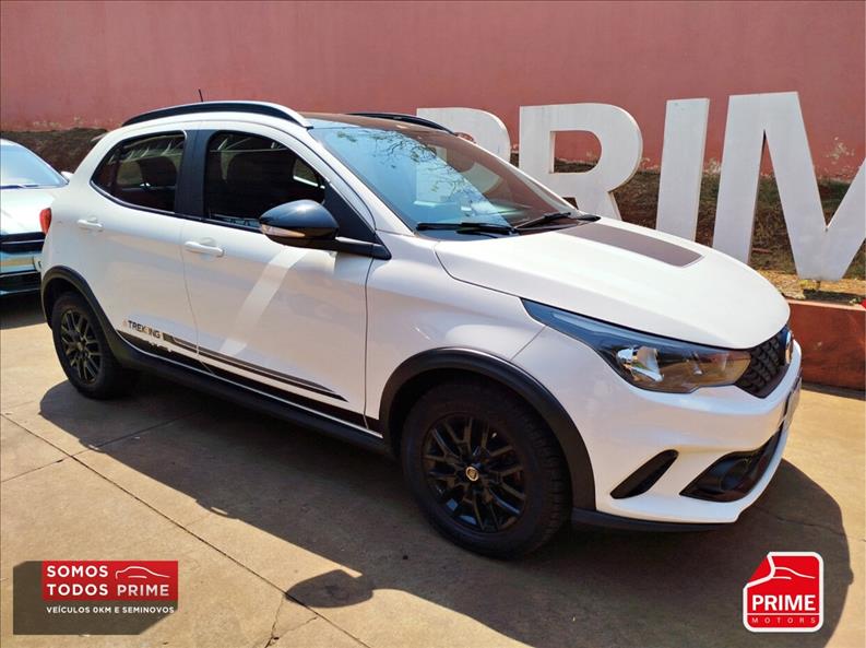 FIAT  ARGO   1.8 E.torq Trekking 