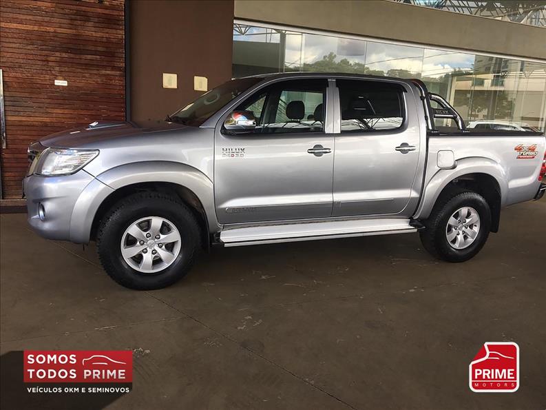 TOYOTA HILUX 3.0 SRV 4X4 CD 16V Turbo Intercooler