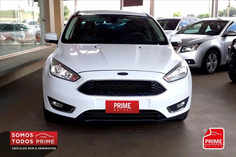 FORD FOCUS 2.0 SE Fastback 16V