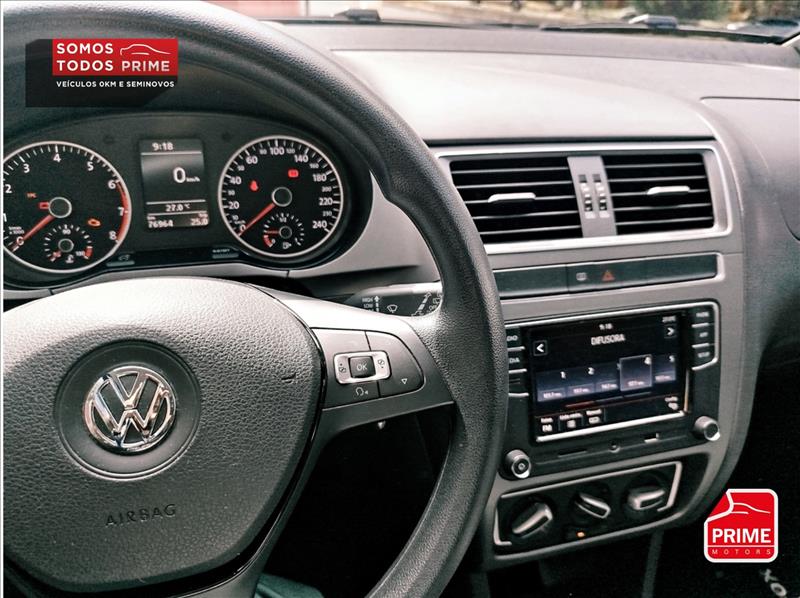 VOLKSWAGEN  FOX   1.6 MSI Connect 