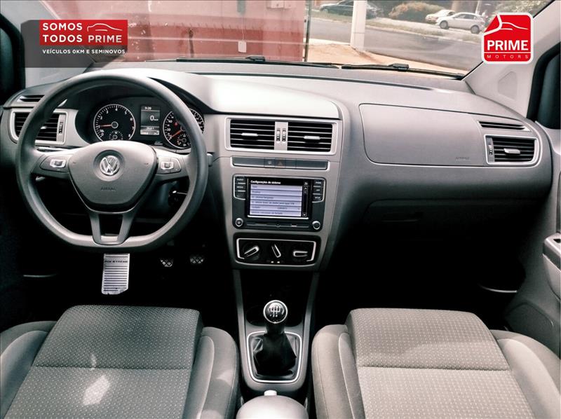 VOLKSWAGEN  FOX   1.6 MSI Connect 