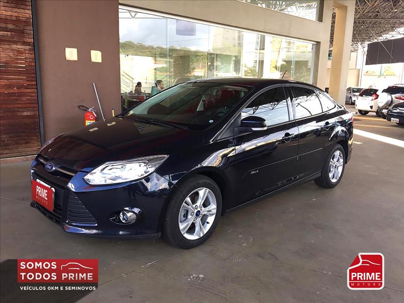 FORD FOCUS 2.0 S Sedan 16V
