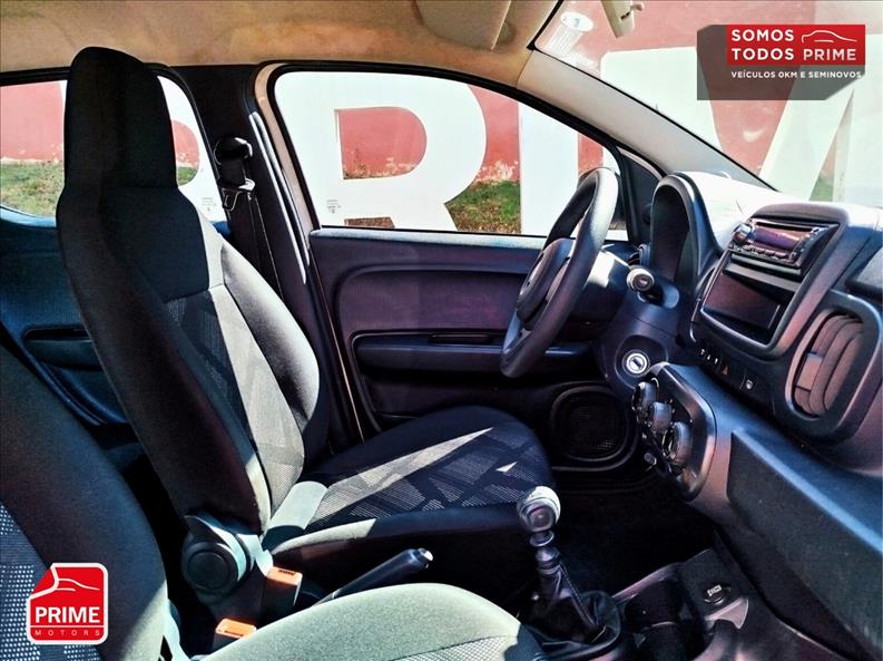 FIAT MOBI 1.0 EVO Like. FIAT MOBI 1.0 EVO Like.