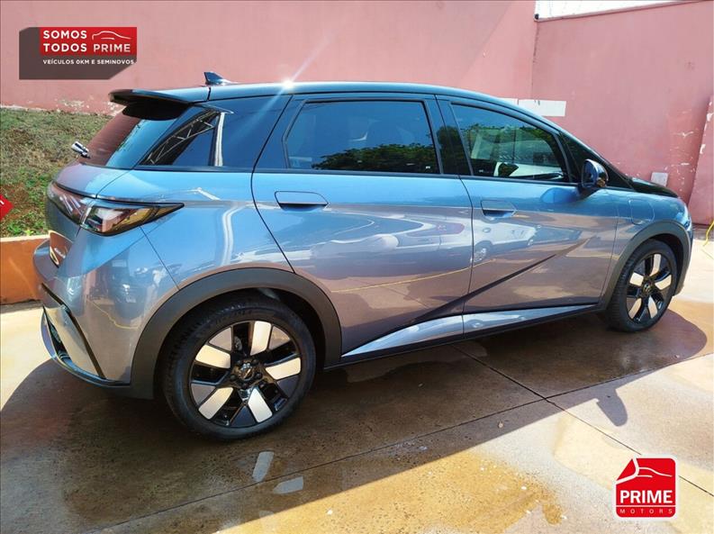BYD DOLPHIN 60,5 KW Plus BYD DOLPHIN 60,5 KW Plus