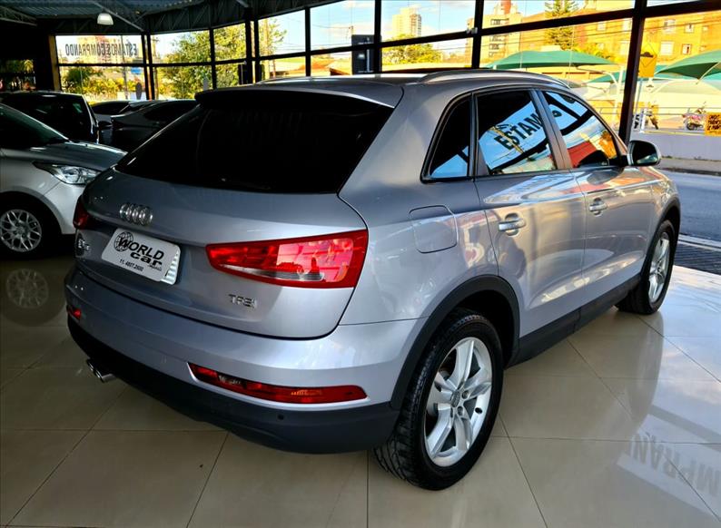 AUDI Q3 1.4 TFSI Ambition S Tronic AUDI Q3 1.4 TFSI Ambition S Tronic