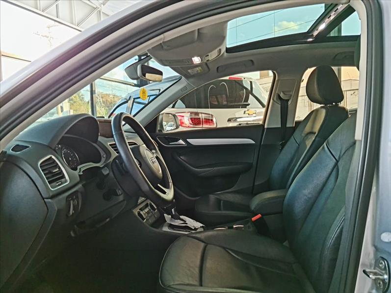 AUDI Q3 1.4 TFSI Ambition S Tronic AUDI Q3 1.4 TFSI Ambition S Tronic