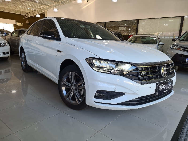 VOLKSWAGEN JETTA 1.4 250 TSI R-line VOLKSWAGEN JETTA 1.4 250 TSI R-line