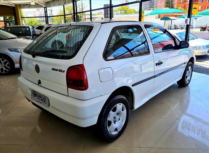 VOLKSWAGEN GOL 1.6 CLI 8V VOLKSWAGEN GOL 1.6 CLI 8V