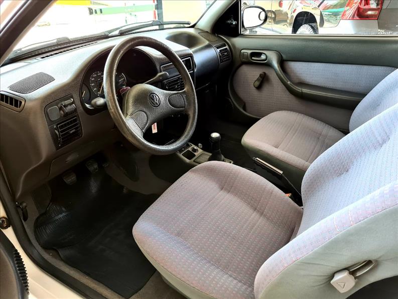 VOLKSWAGEN GOL 1.6 CLI 8V VOLKSWAGEN GOL 1.6 CLI 8V