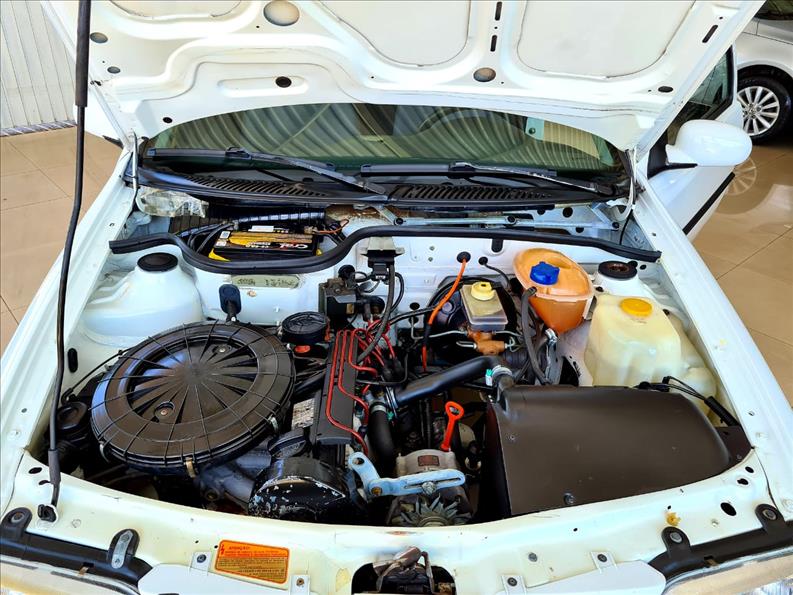 VOLKSWAGEN GOL 1.6 CLI 8V VOLKSWAGEN GOL 1.6 CLI 8V