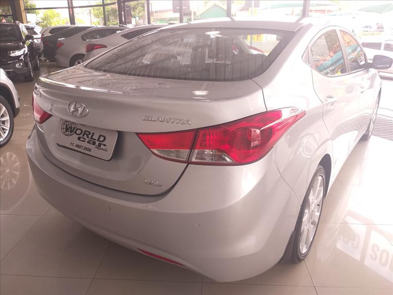 HYUNDAI ELANTRA 1.8 GLS 16V HYUNDAI ELANTRA 1.8 GLS 16V