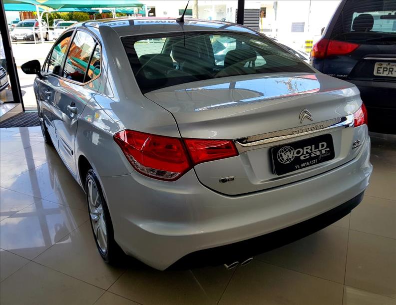 CITROËN C4 LOUNGE 1.6 Tendance 16V Turbo CITROËN C4 LOUNGE 1.6 Tendance 16V Turbo
