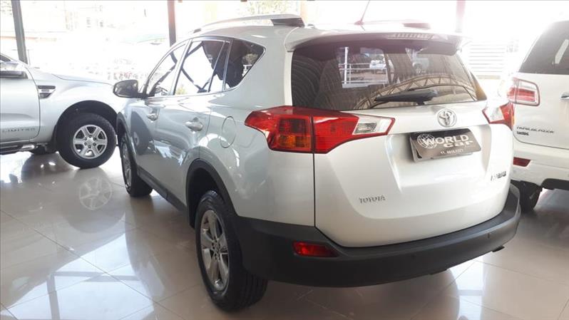 TOYOTA RAV4 2.0 4X2 16V TOYOTA RAV4 2.0 4X2 16V