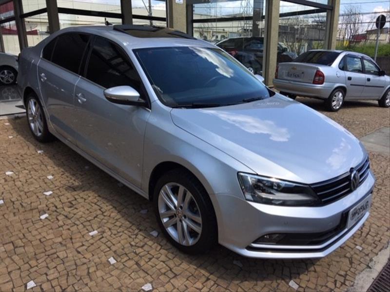 VOLKSWAGEN JETTA 2.0 TSI Highline 211cv