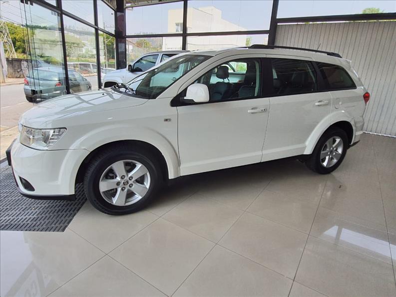 FIAT FREEMONT 2.4 Precision 16V FIAT FREEMONT 2.4 Precision 16V