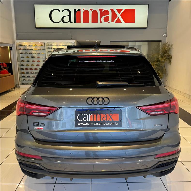 AUDI  Q3   2.0 40 TFSI Performance Black Quattro  - 20240