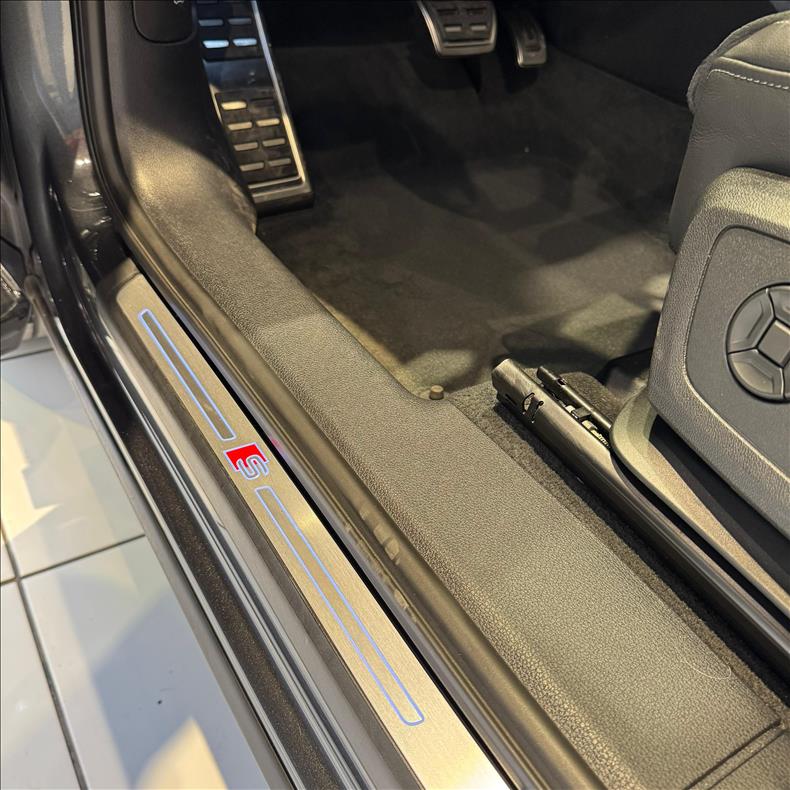 AUDI  Q3   2.0 40 TFSI Performance Black Quattro  - 20245