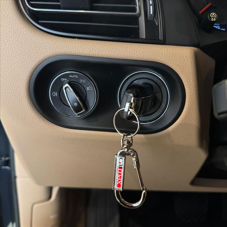 PORSCHE  MACAN   2.0 16V  - 4143087