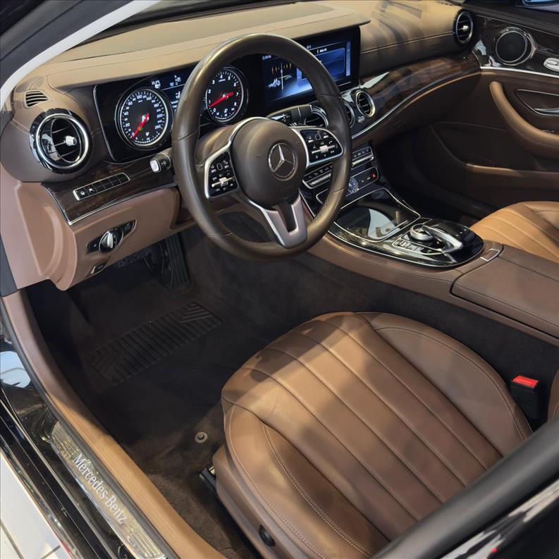 MERCEDES-BENZ  E 300   2.0 CGI Exclusive  - 1124504