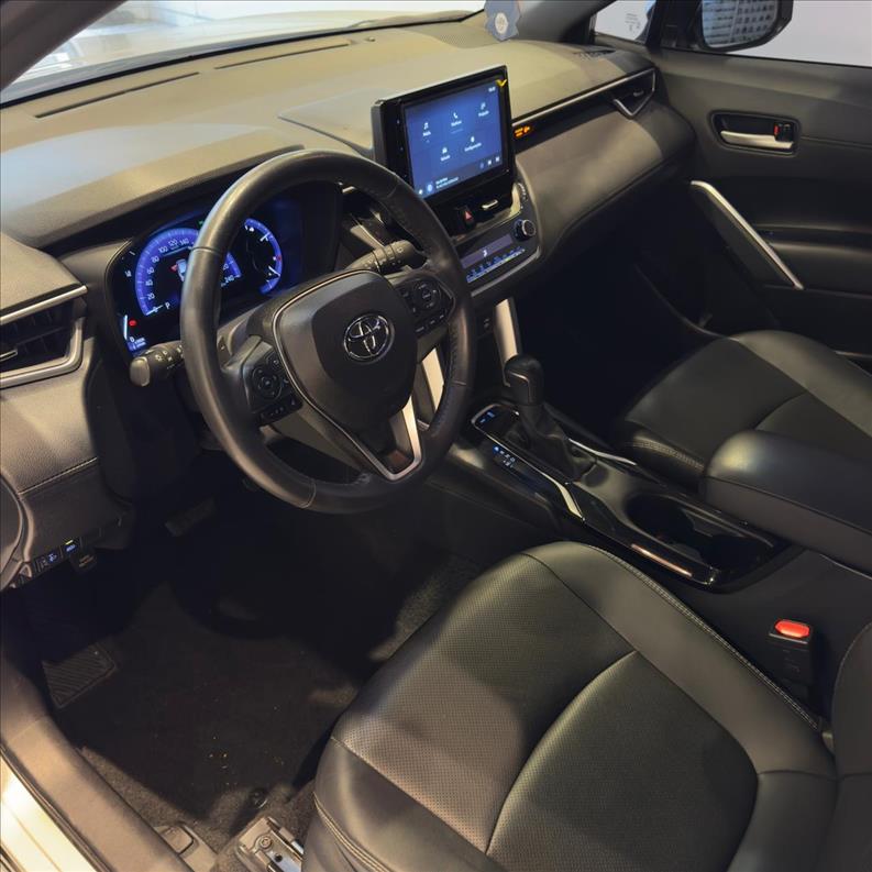 TOYOTA  COROLLA CROSS   2.0 Vvt-ie XRE  - 21672