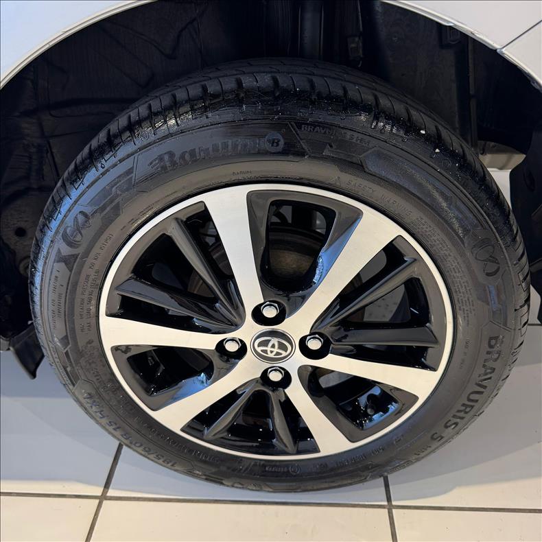 TOYOTA  YARIS   1.5 16V Sedan XLS Connect  - 20779