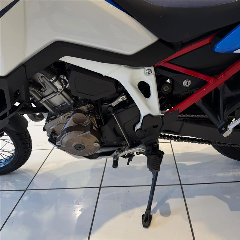 HONDA  CRF 1100L AFRICA TWIN     - 8514081