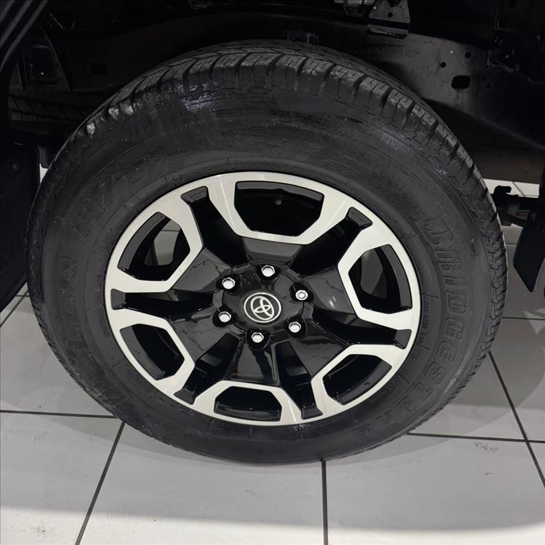 TOYOTA  HILUX   2.8 D-4d Turbo CD SRV 4X4  - 3589464