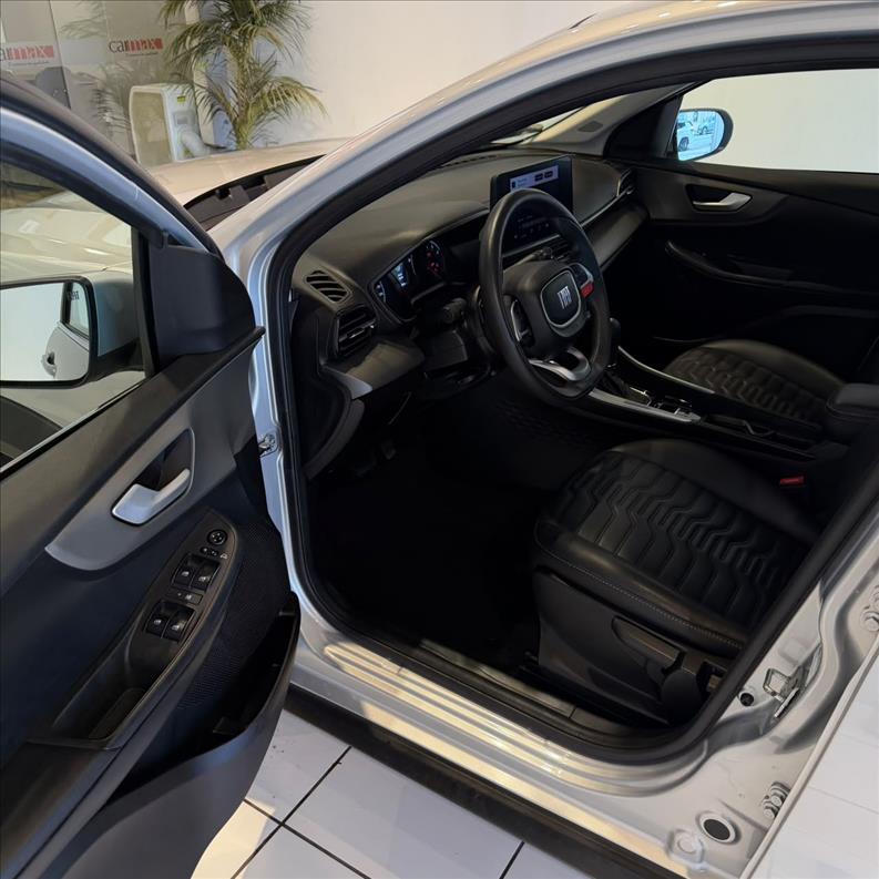 FIAT  FASTBACK   1.0 Turbo 200 Audace  - 8513817