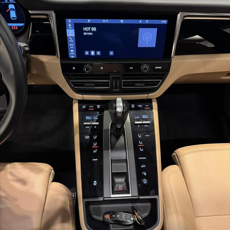 PORSCHE  MACAN   2.0 Turbo  - 1124678
