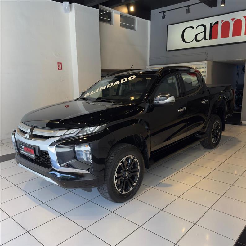MITSUBISHI  L200 TRITON   2.4 16V Turbo Sport HPE CD 4X4  - 1124520