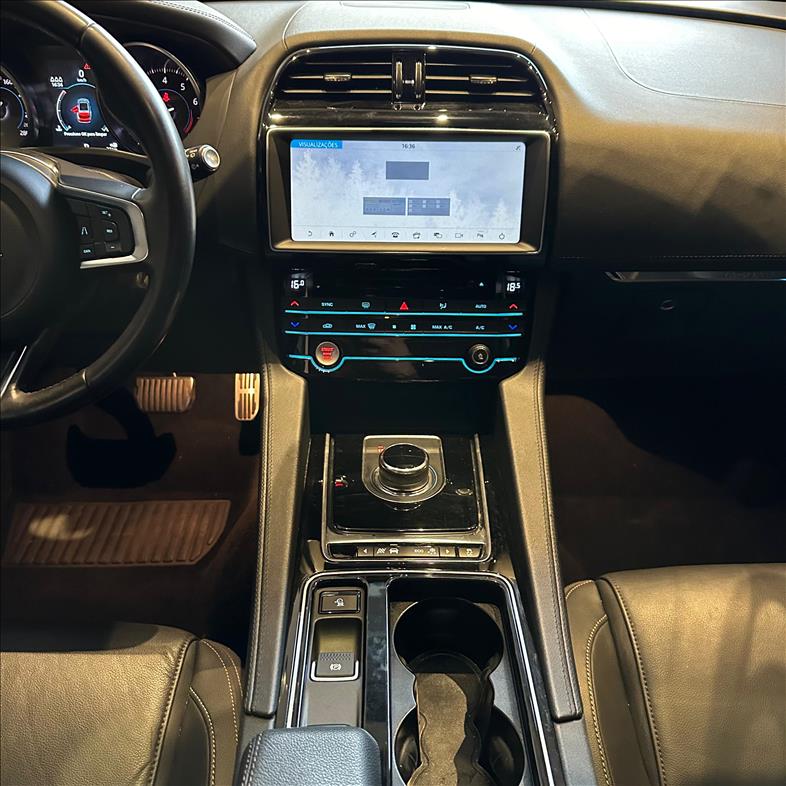 JAGUAR  F-PACE   2.0 16V Ingenium Prestige AWD  - 11298