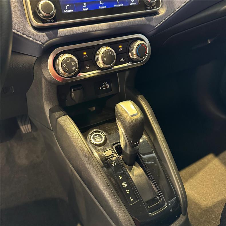 NISSAN  VERSA   1.6 16V Advance  - 20214