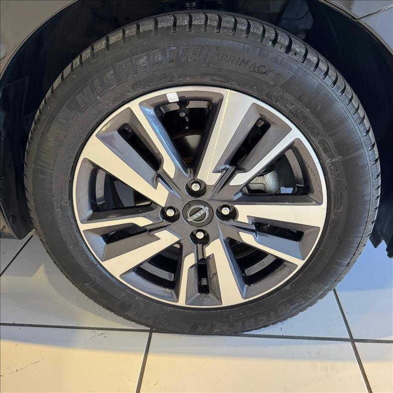 NISSAN  VERSA   1.6 16V Advance  - 20219