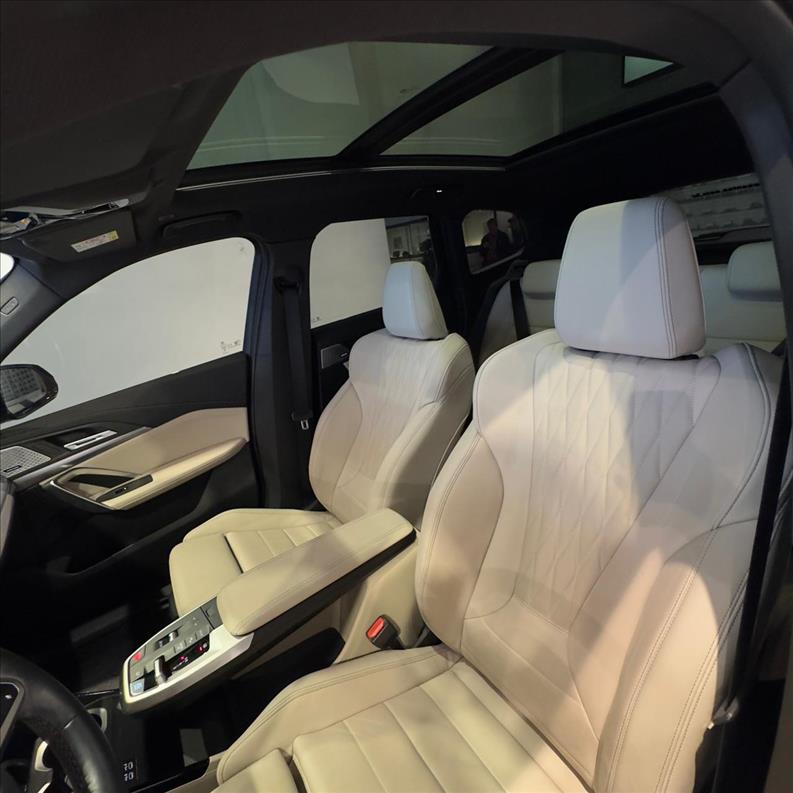 BMW  X1   2.0 16V Turbo Sdrive20i M Sport  - 29