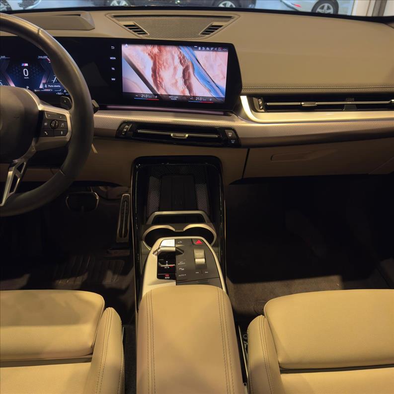 BMW  X1   2.0 16V Turbo Sdrive20i M Sport  - 33