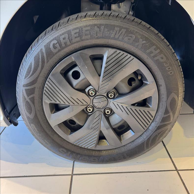 VOLKSWAGEN  POLO   1.0 MPI Track  - 19515