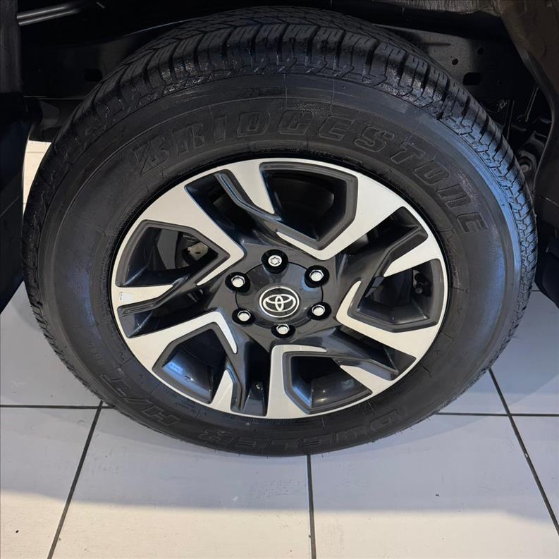 TOYOTA  HILUX SW4   2.8 D-4d Turbo SRX Platinum 7L 4X4  - 1120559