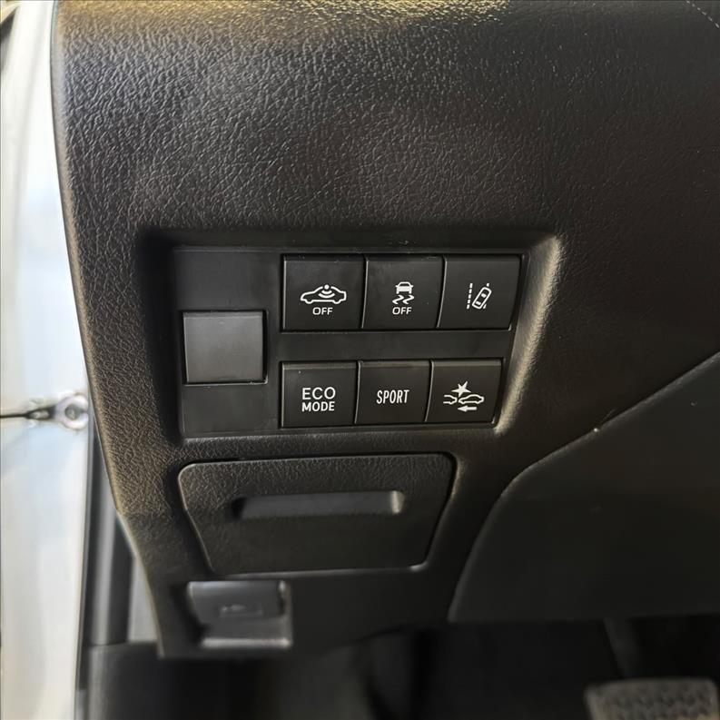 TOYOTA  YARIS   1.5 16V Sedan XLS  - 8513230