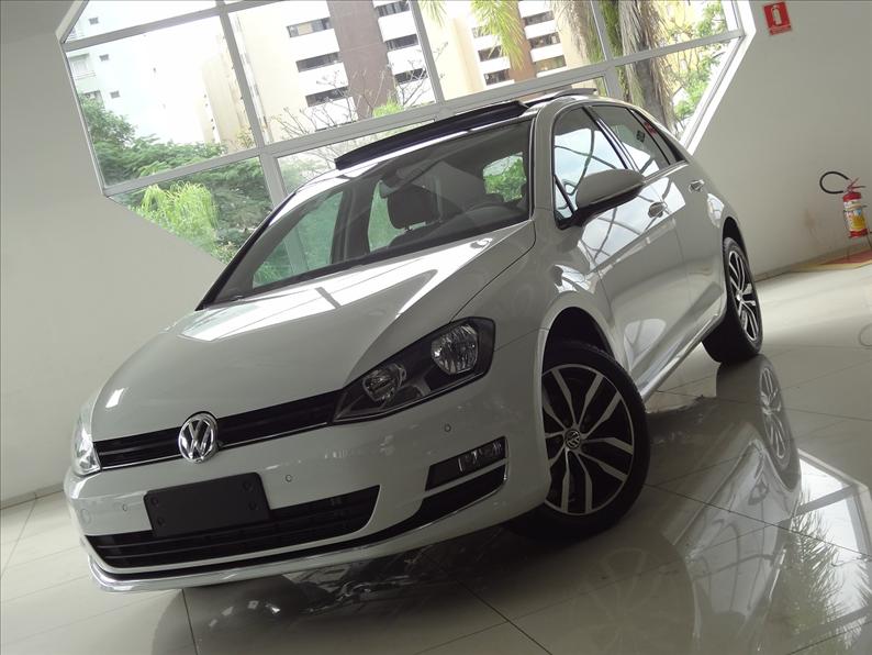 VOLKSWAGEN GOLF 1.0 200 TSI Comfortline