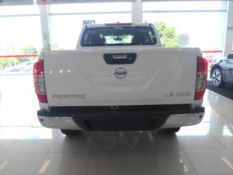 Nissan FRONTIER 2.3 16V Turbo LE CD 4X4