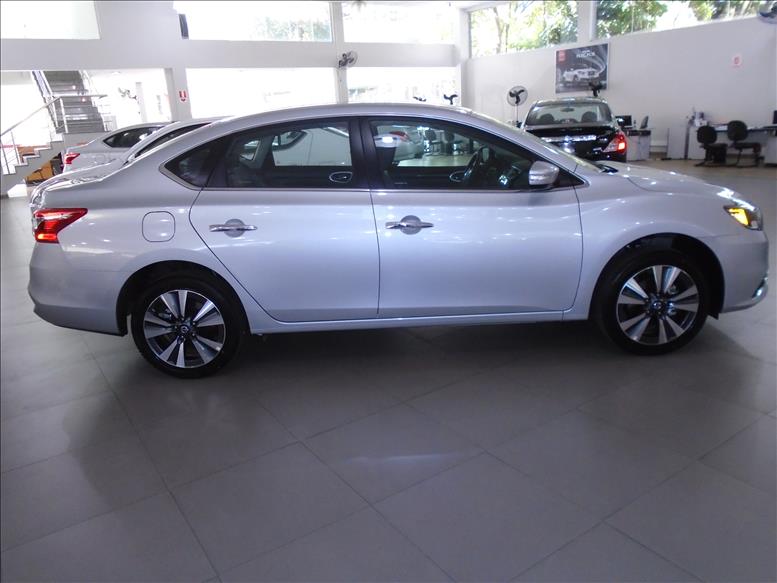 Nissan SENTRA 2.0 SV 16vstart