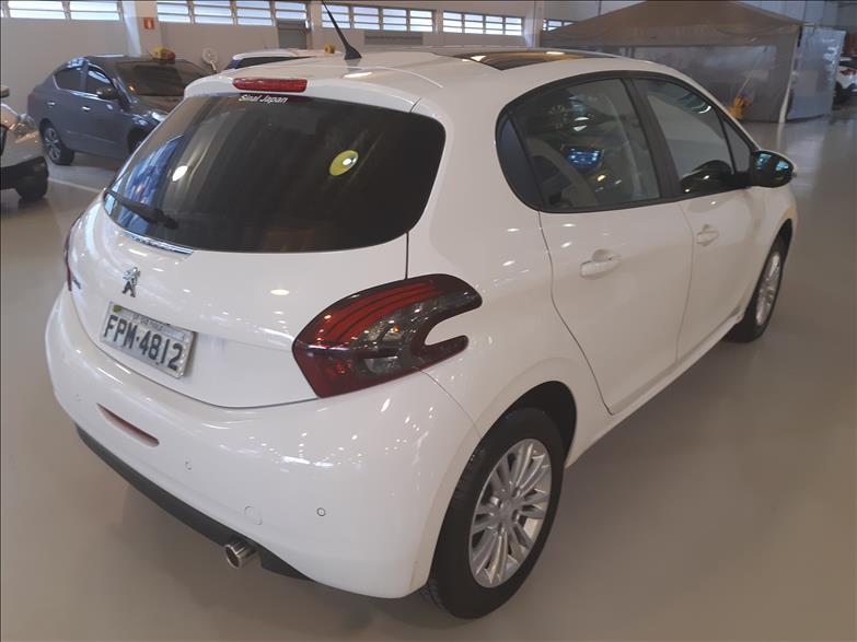 Peugeot 208 1.6 Allure 16V