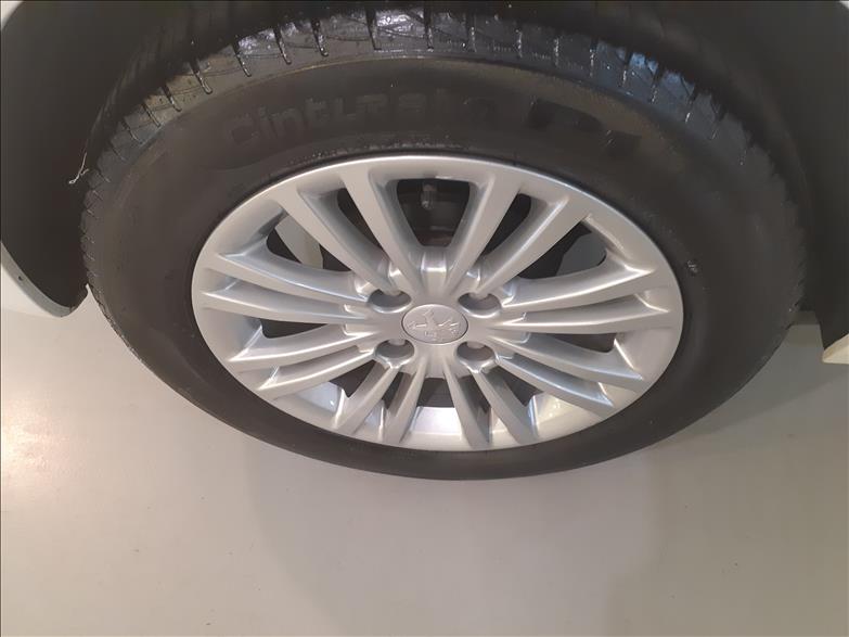 Peugeot 208 1.6 Allure 16V