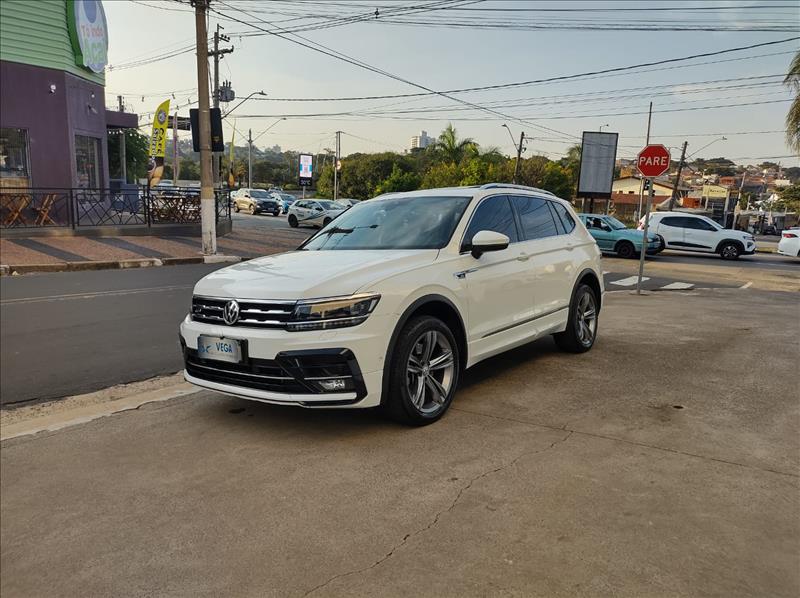 VOLKSWAGEN TIGUAN 2.0 350 TSI Allspace R-line 4motionVega Veículos - Venda de Carros Novos e Semi Novos